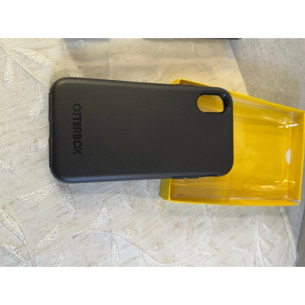 OtterBox Symmetry Series Sleek‎ Protection for iPhone X | Black